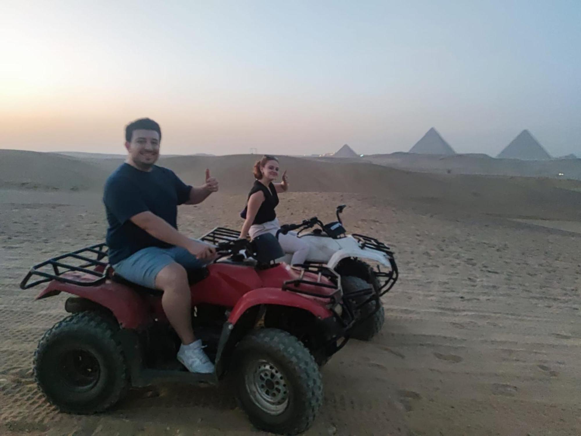 Pyramids Express View Hotel Kafret el-Gabal Eksteriør billede