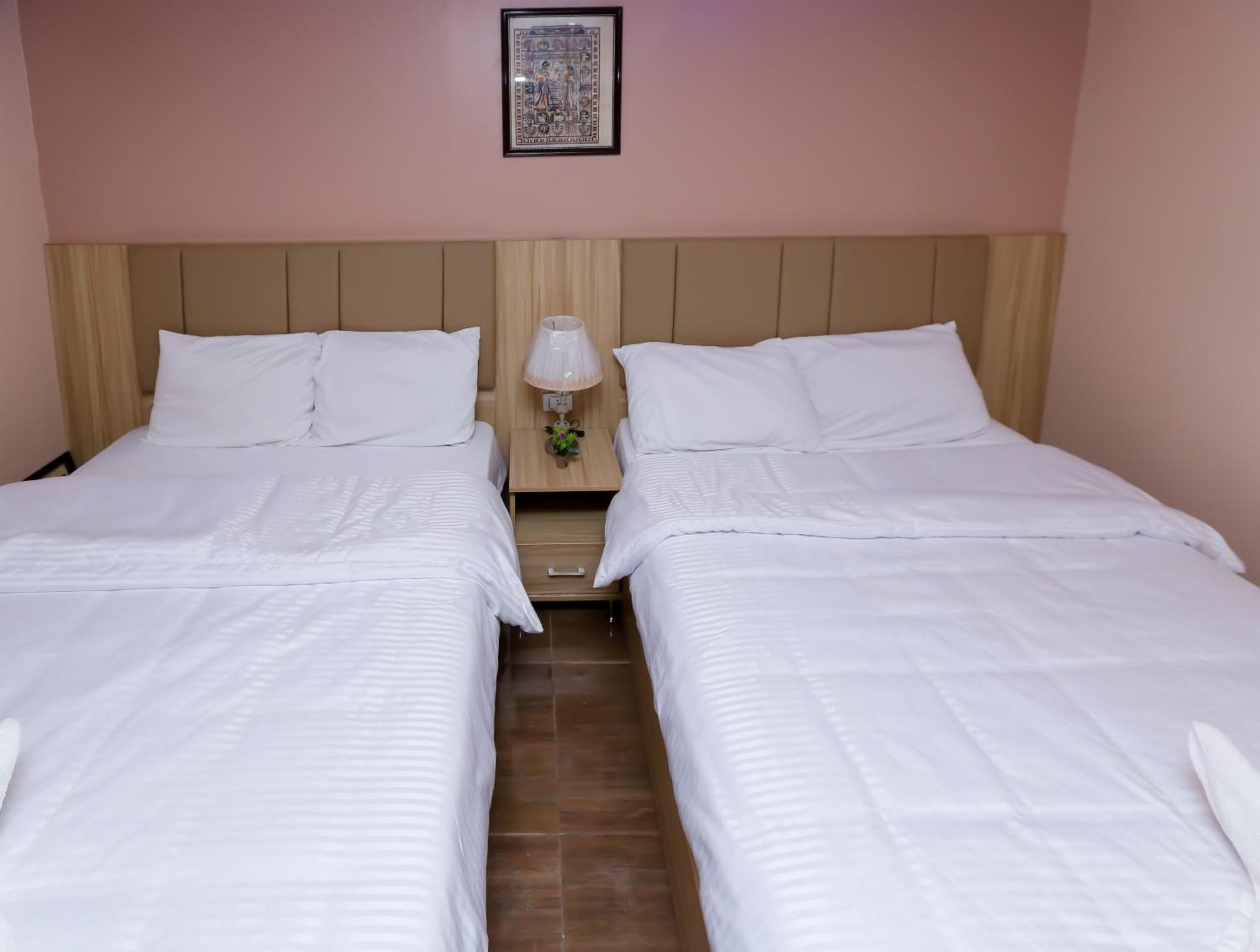 Pyramids Express View Hotel Kafret el-Gabal Eksteriør billede