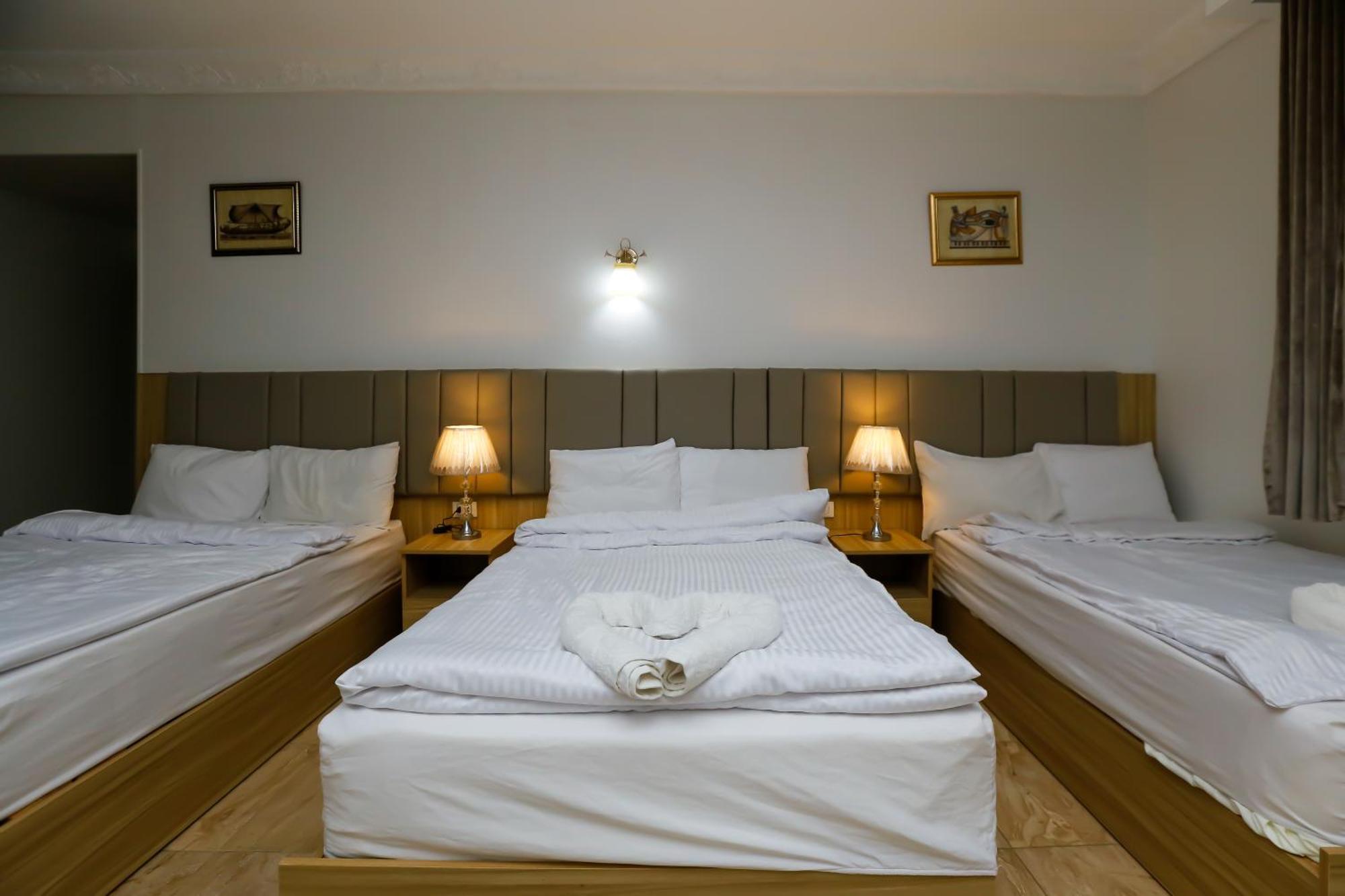 Pyramids Express View Hotel Kafret el-Gabal Eksteriør billede